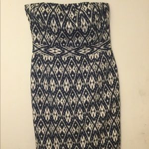 Banana Republic Wms Navy Blue & White Dress